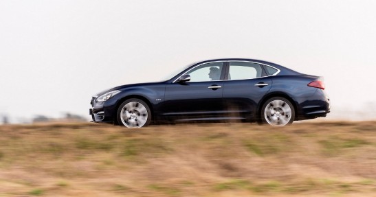 Infiniti Q70
