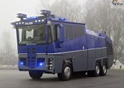 Mercedes Actros jako Water Cannon 10000