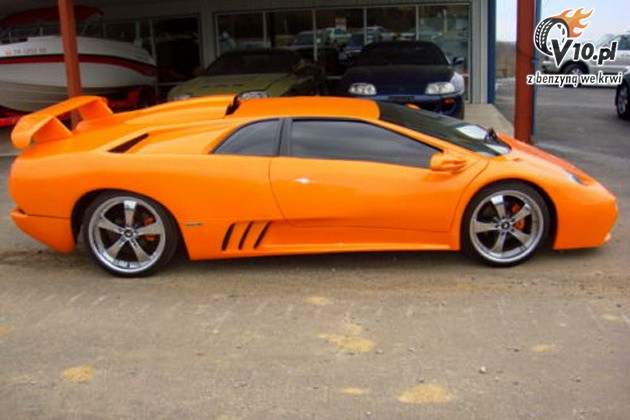 Acura NSX jako Lamborghini Diablo