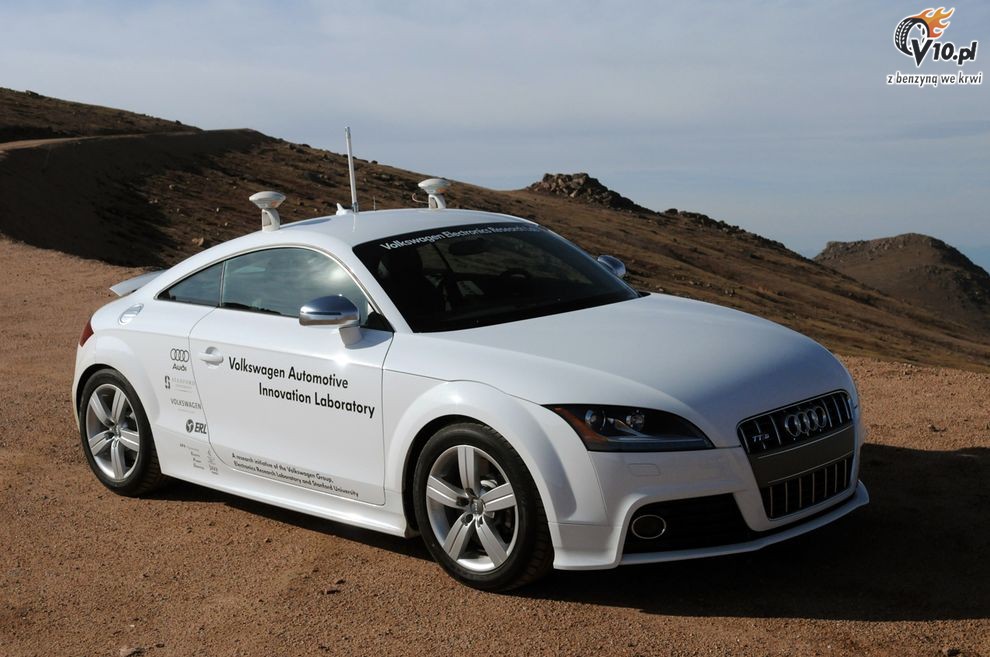 Audi TTS Shelley Stanford