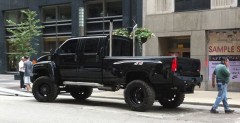 Auta przyapane na planie filmu Transformers 3