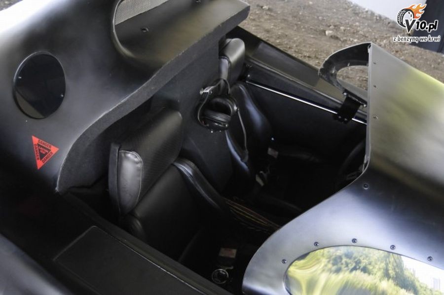 Batmobil od Putsch Racing