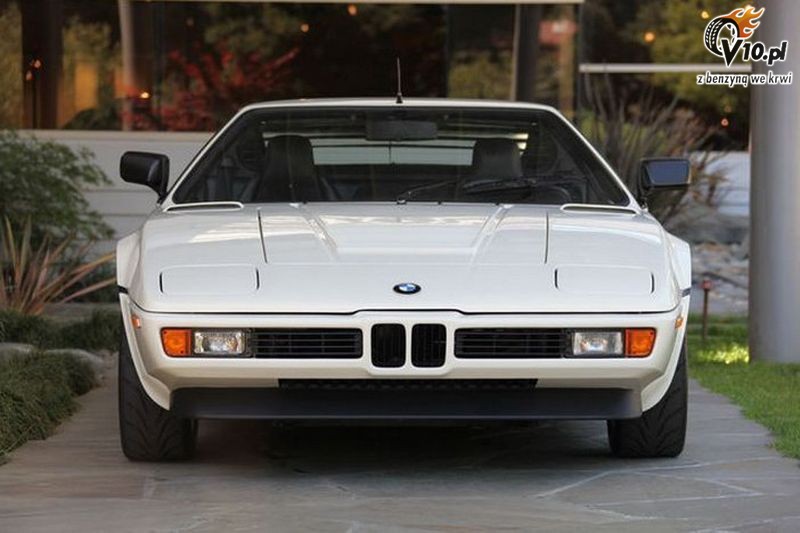 BMW M1 za 800.000 PLN
