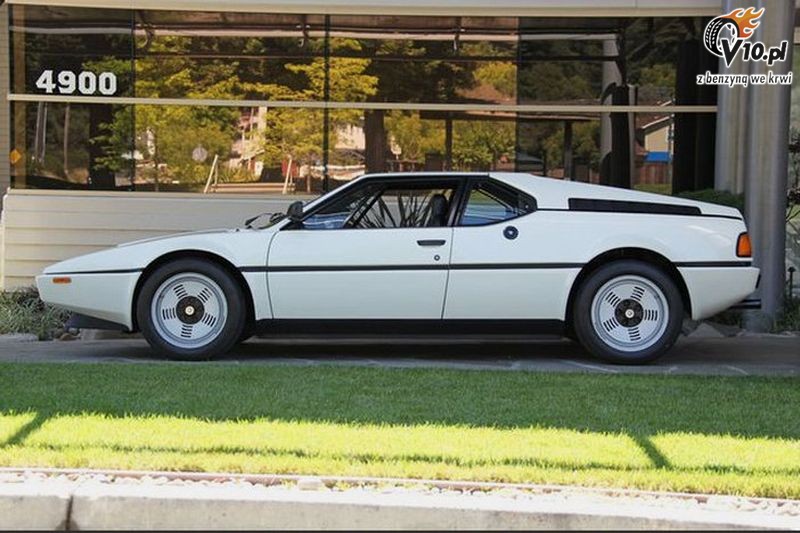 BMW M1 za 800.000 PLN
