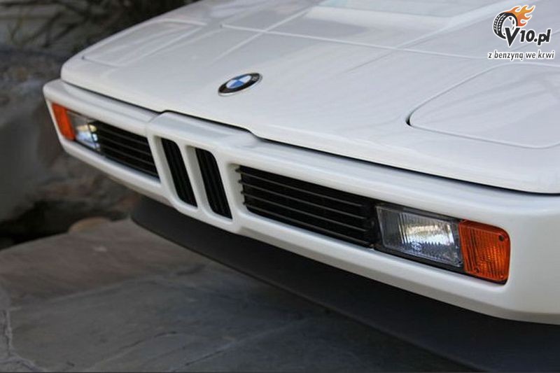BMW M1 za 800.000 PLN