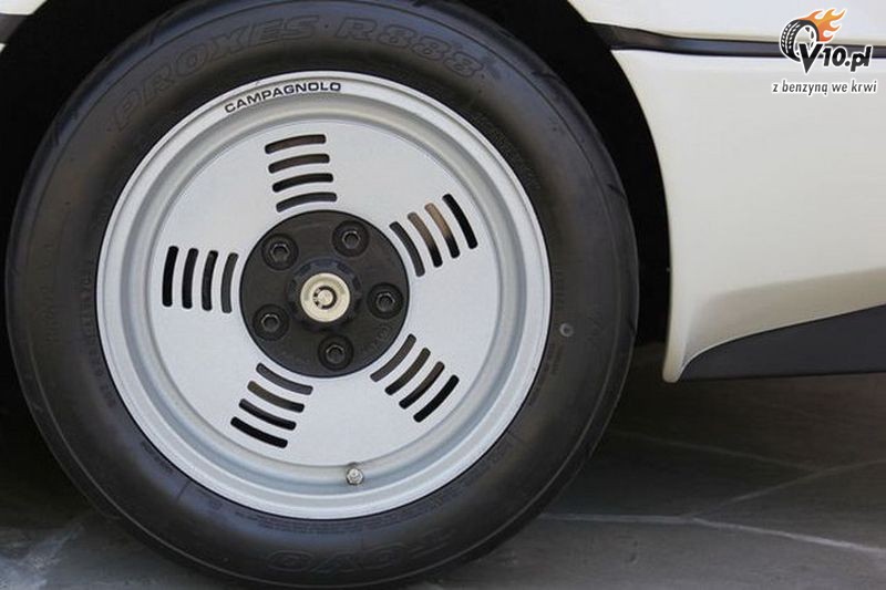 BMW M1 za 800.000 PLN