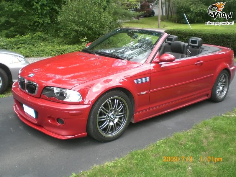 BMW M3 Cabrio z tylnymi ekranami LCD