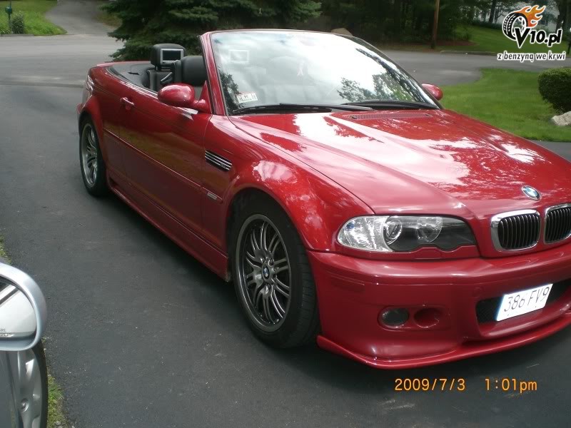 BMW M3 Cabrio z tylnymi ekranami LCD