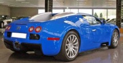 Bugatti Veyron z ciarwk w zestawie