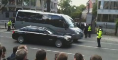 Cadillac Baracka Obamy uwiziony na rampie