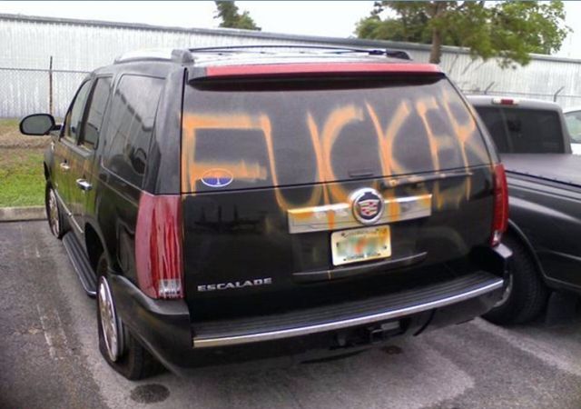 Cadillac Escalade i zemsta byej dziewczyny