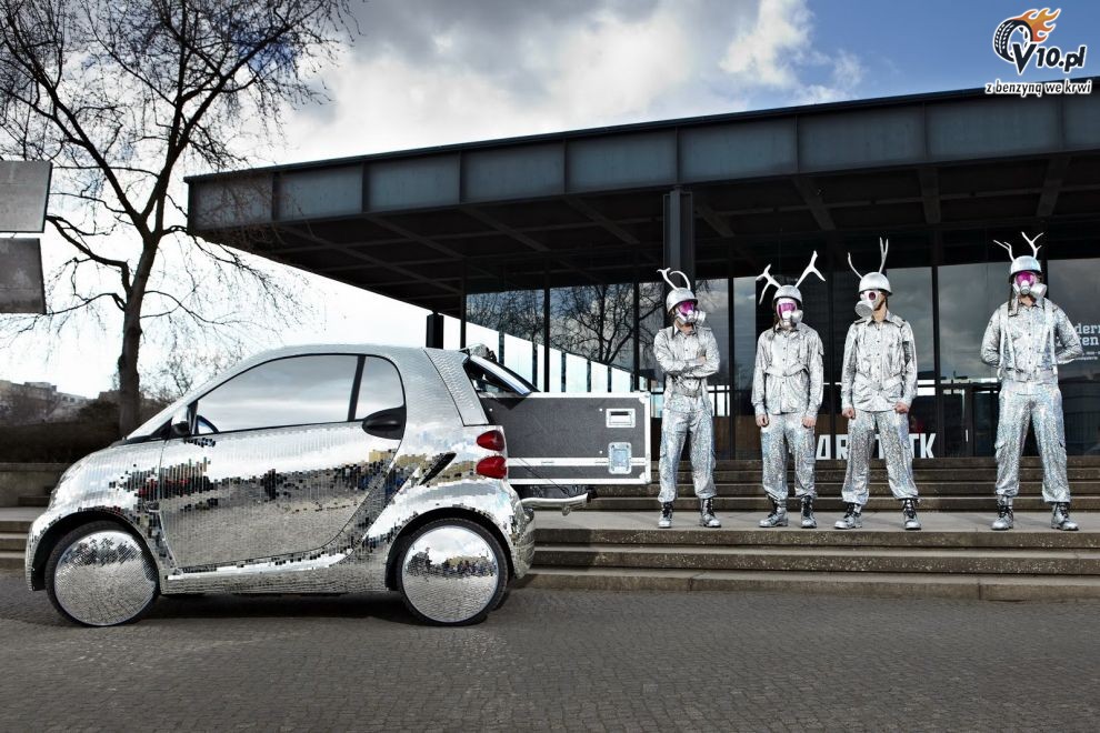 Disco Ball Smart ForTwo