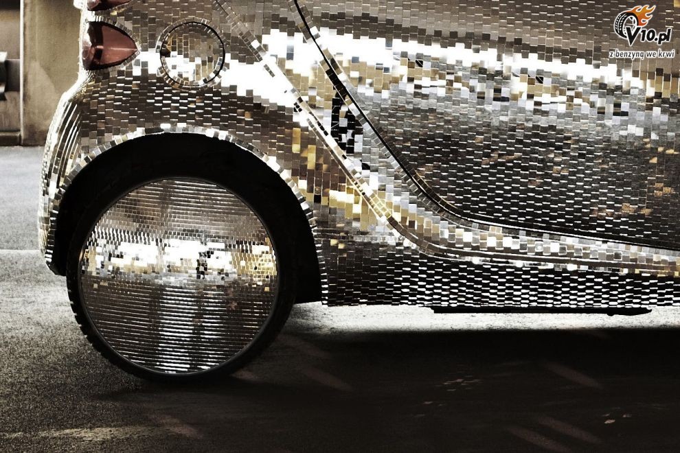 Disco Ball Smart ForTwo