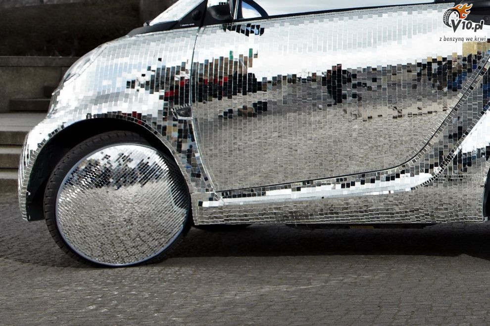 Disco Ball Smart ForTwo