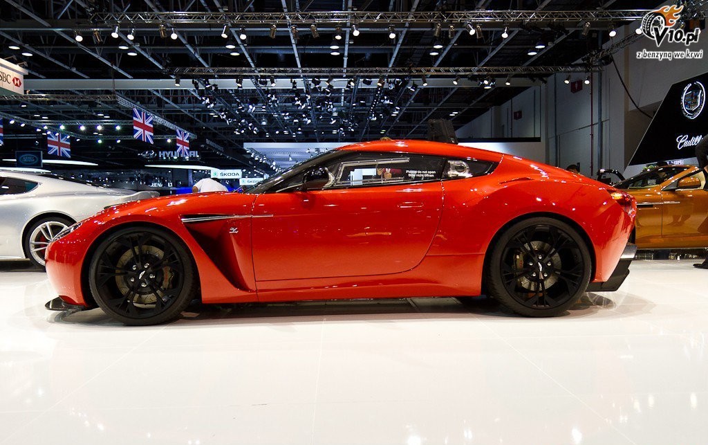 Dubai Motor Show 2011