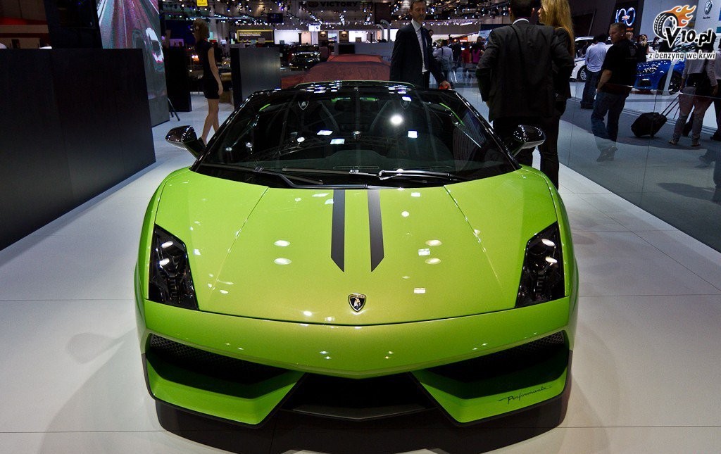 Dubai Motor Show 2011