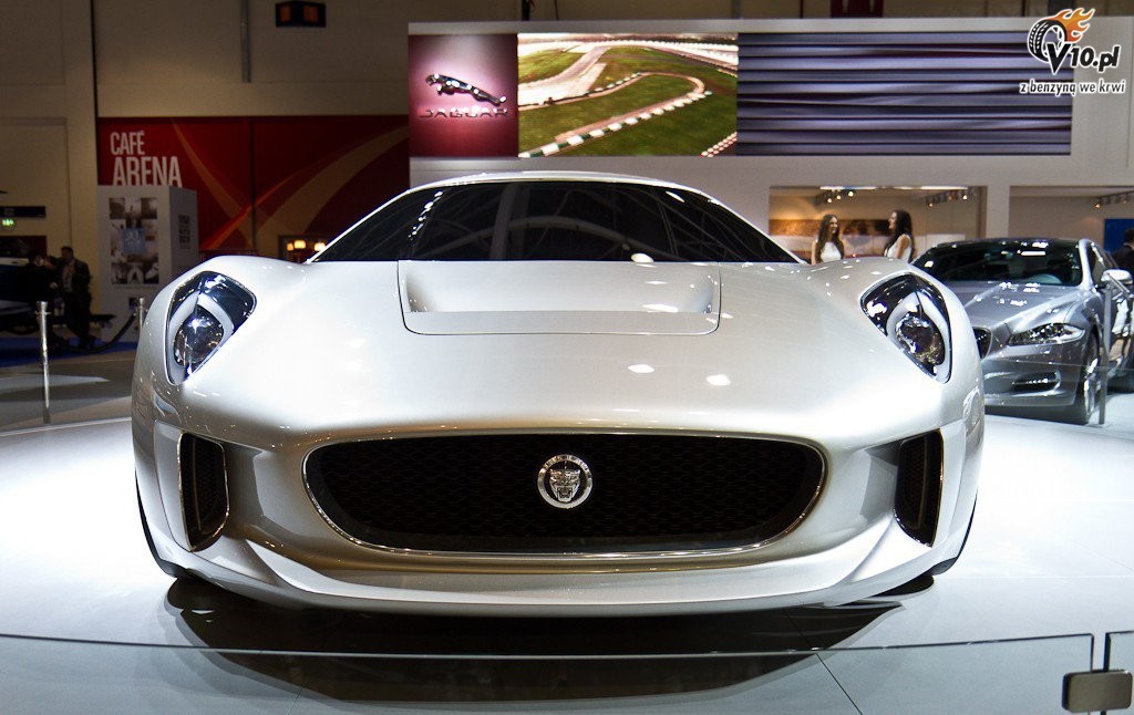 Dubai Motor Show 2011