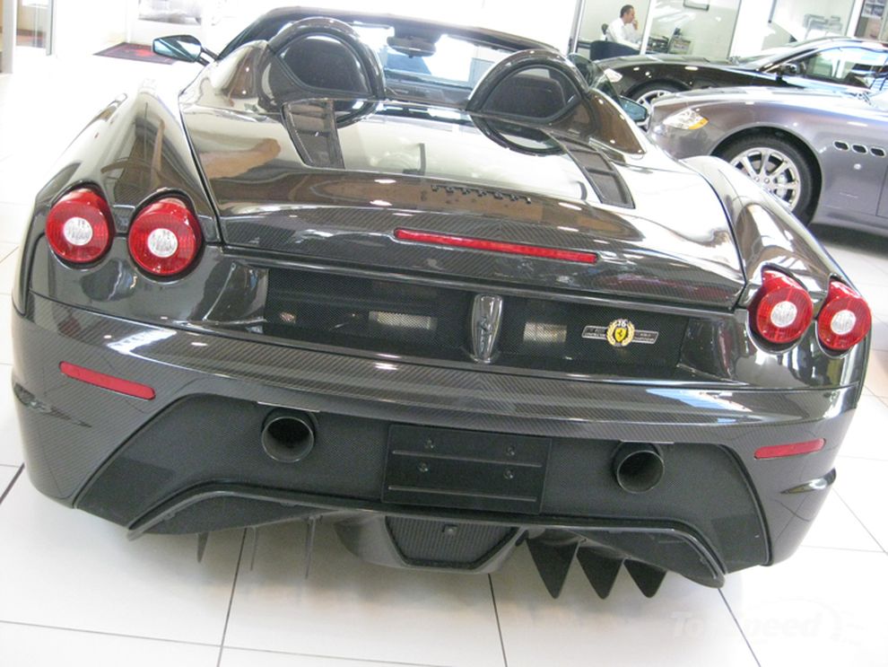 Ferrari 430 Scuderia Spider 16M - wersja karbonowa