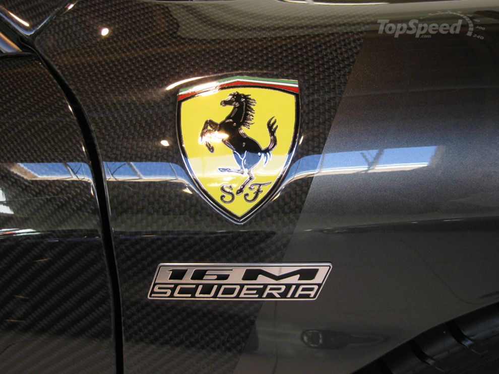 Ferrari 430 Scuderia Spider 16M - wersja karbonowa