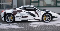 Ferrari 458 Italia z zamaskowanym nadwoziem
