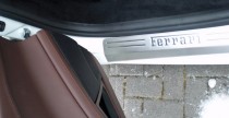 Ferrari 458 Italia z zamaskowanym nadwoziem