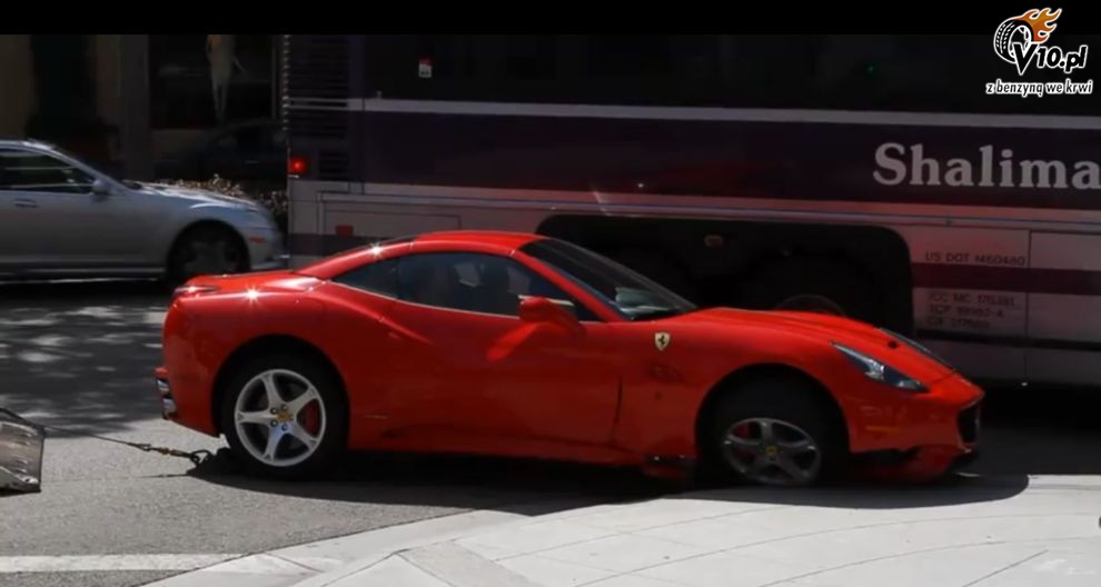 Ferrari California - wypadek