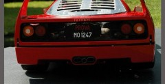 Ferrari F40 - model w skali 1:8