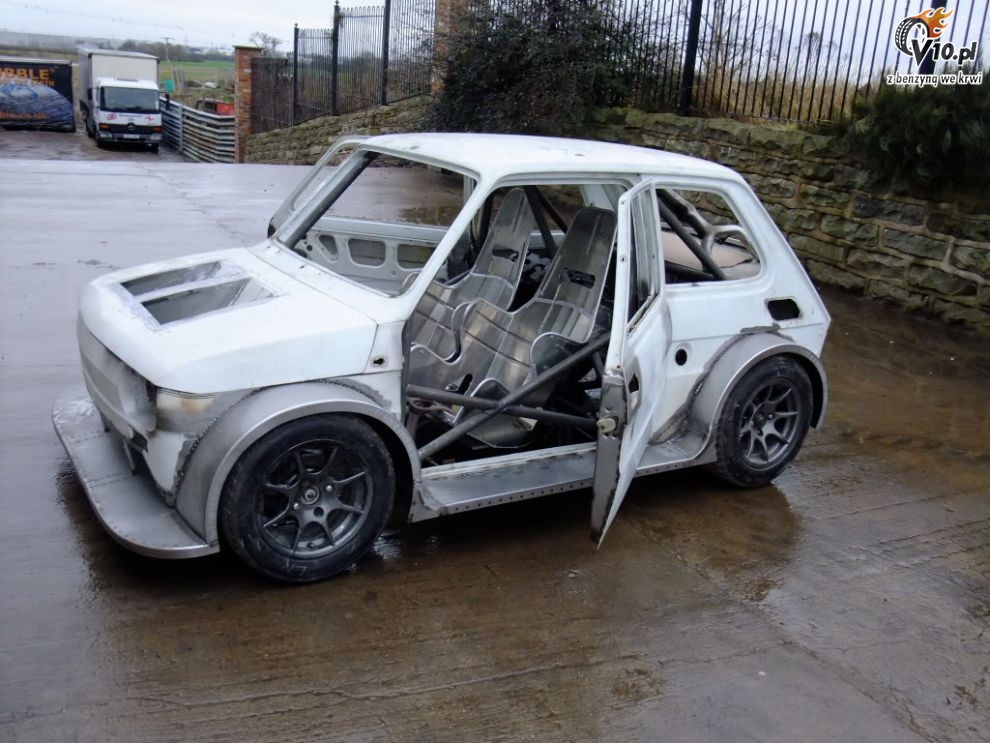 Fiat 126p Z Silnikiem Motocyklowym 023