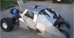 Gokart jako Batmobil