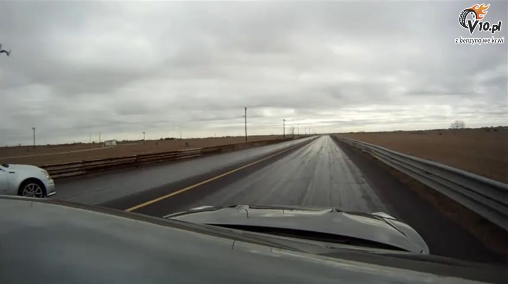 Hennessey Cadillac Sport Wagon vs Nissan GT-R