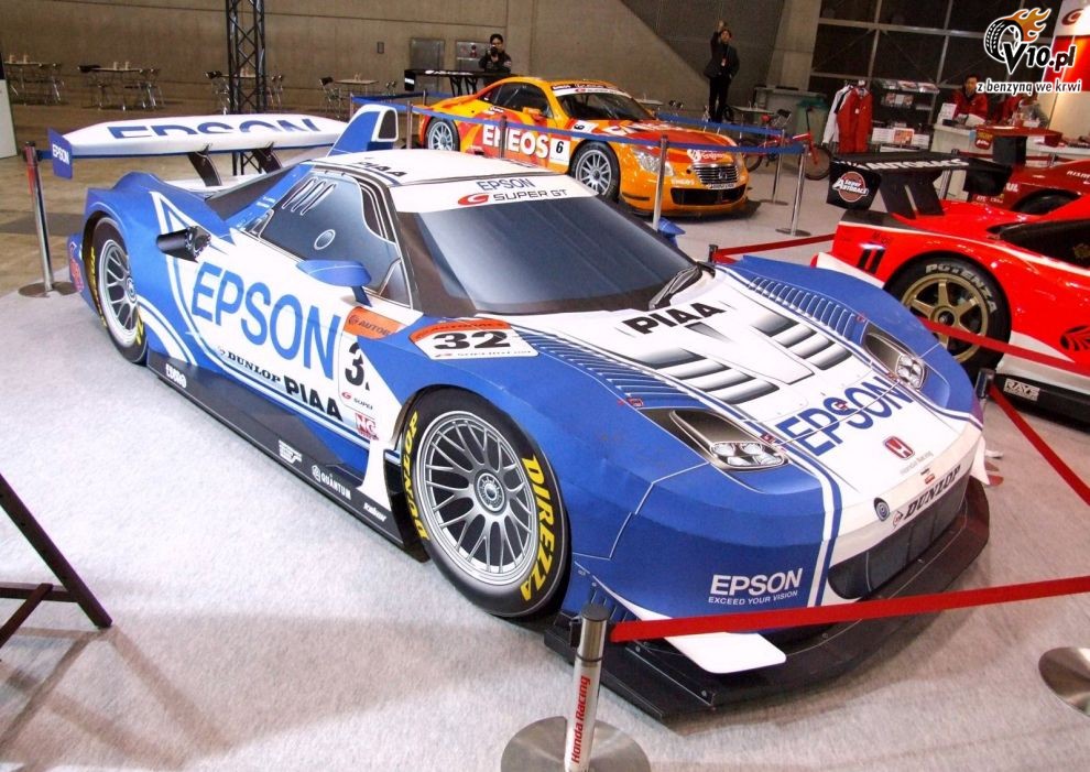 Honda NSX z tektury i papieru