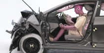 Honda Insight - crash test IIHS