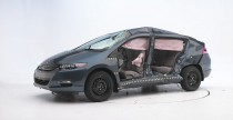 Honda Insight - crash test IIHS