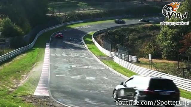 Zator na Nurburgringu