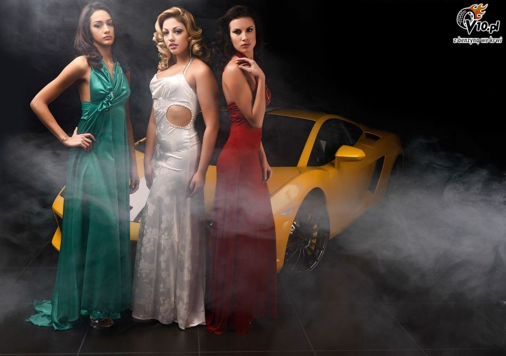 Lamborghini Gallardo i modelki