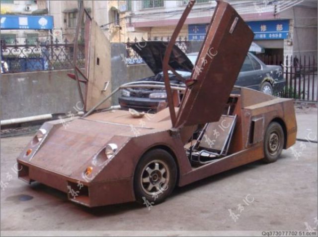 Lamborghini po chisku