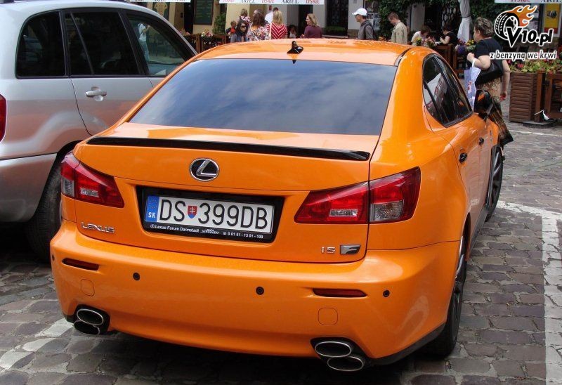 Lexus IS-F prawie jak Lamborghini