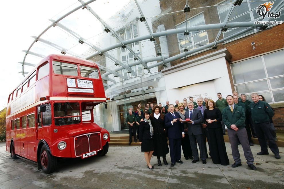 London Routemaster wg Bentley
