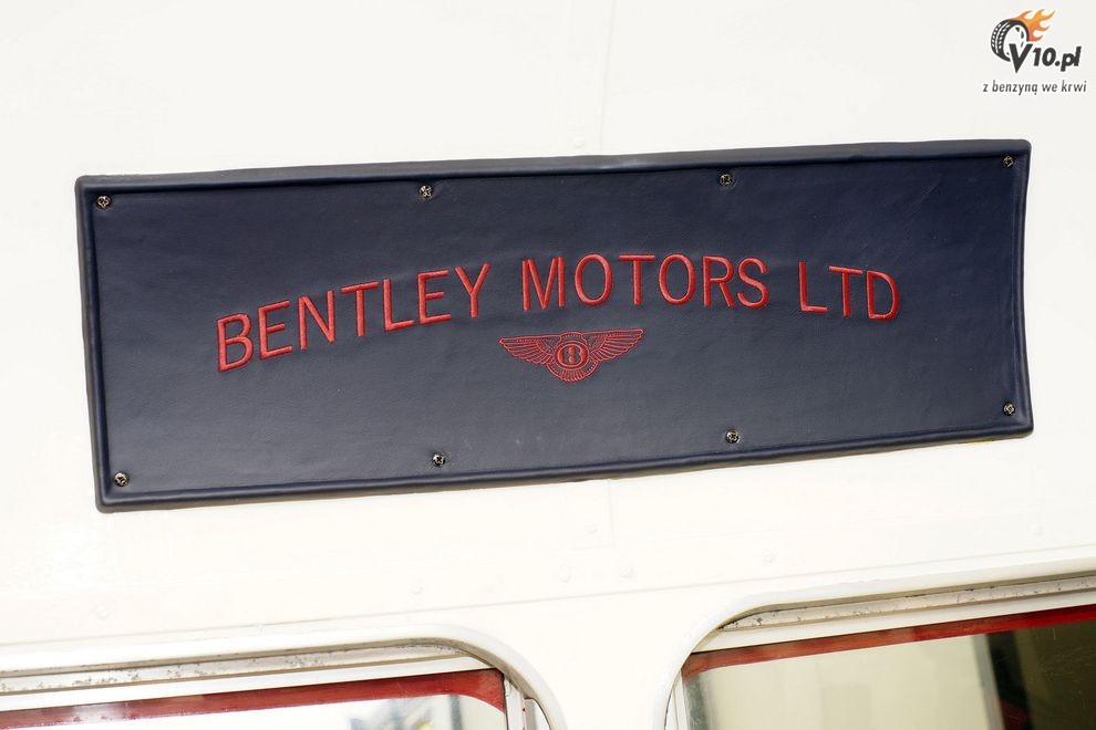 London Routemaster wg Bentley