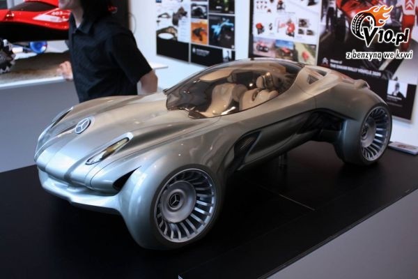 Mercedes Cyborg Sensation Concept
