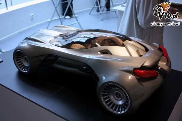 Mercedes Cyborg Sensation Concept