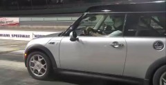 MINI Cooper S z silnikiem odrzutowym