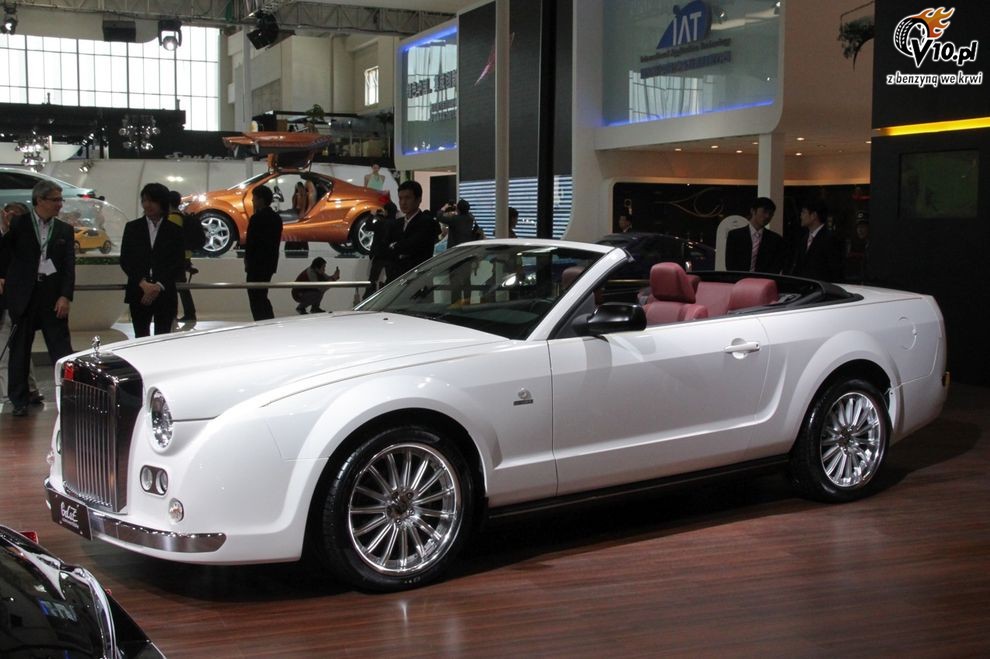 Mitsuoka Galue Cabrio - Beijing Auto Show 2010
