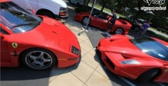 Modele Ferrari na miejscach dla niepenosprawnych