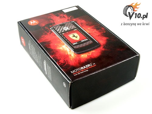 Motorola RAZR2 V9 Ferrari Special Edition