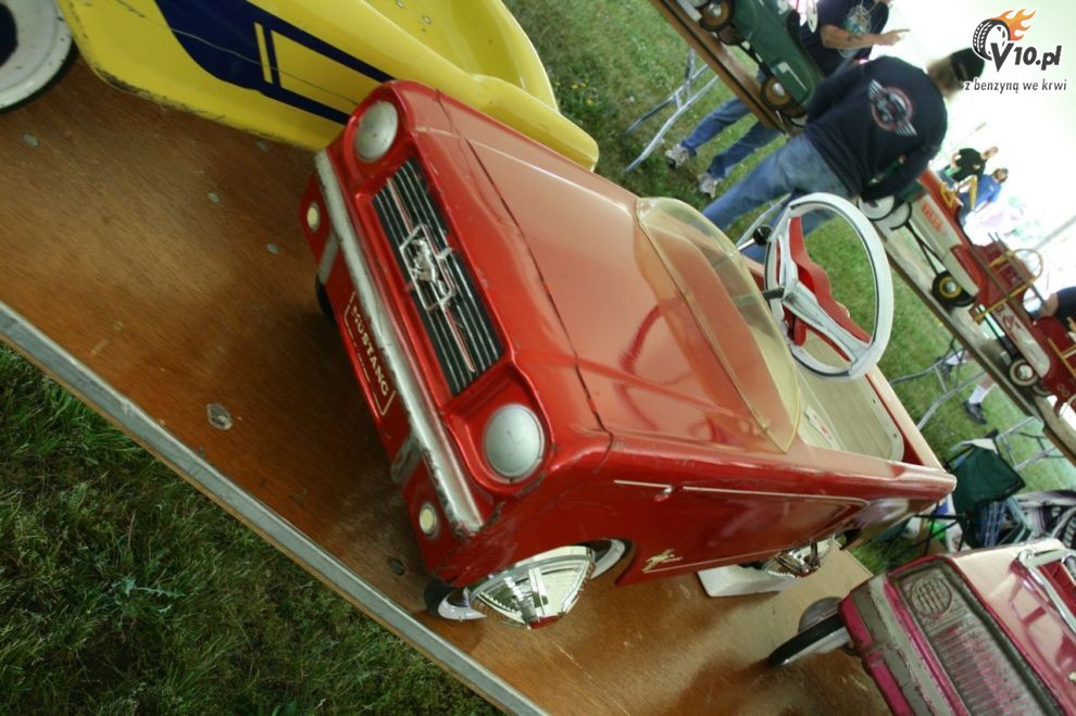 Orphan Car Show 2008 - samochody na peday