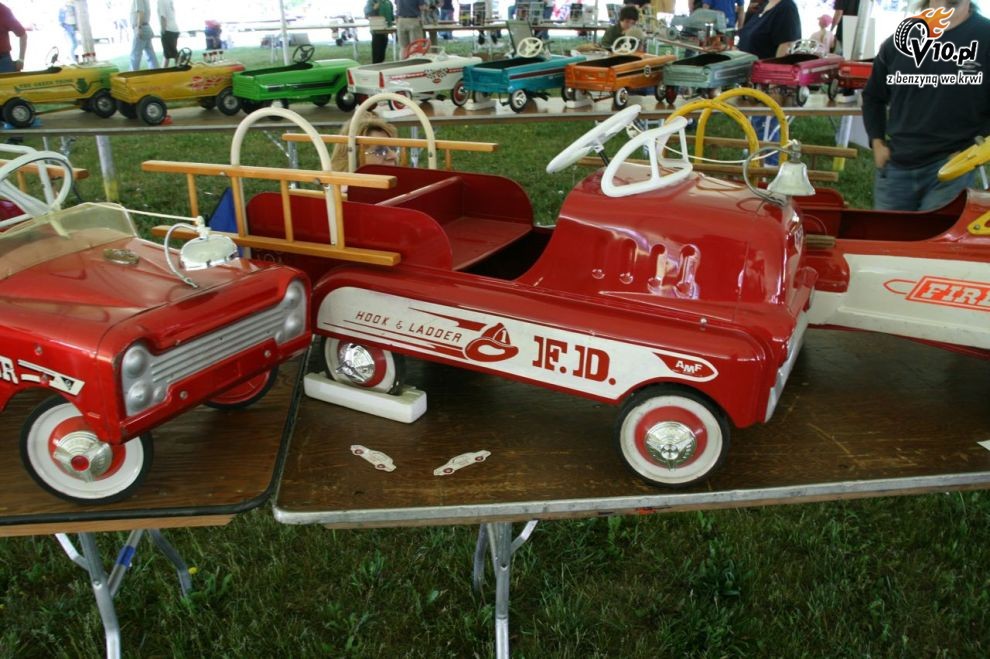 Orphan Car Show 2008 - samochody na peday