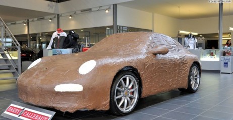 Porsche 911 Carrera S z czekolady