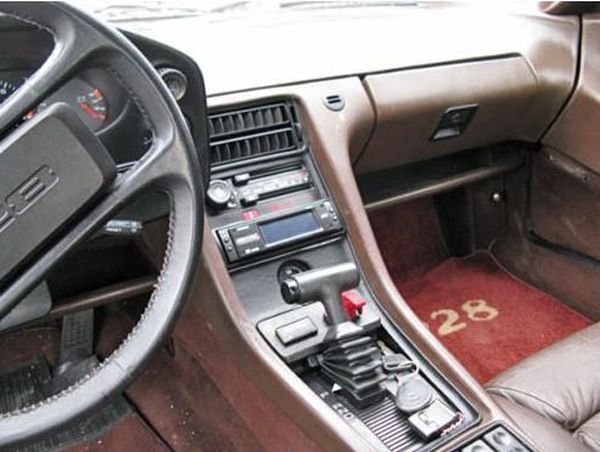 Porsche 928 z silnikiem Boeinga