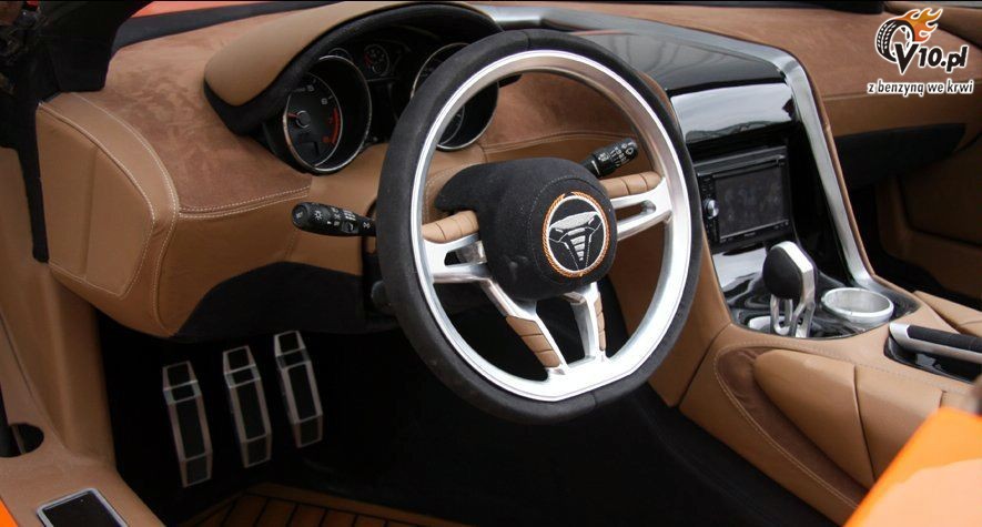 Savage Rivale Roadyacht GTS